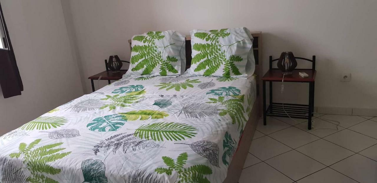 Au Franciscea , Appartement T3 생-루이 외부 사진